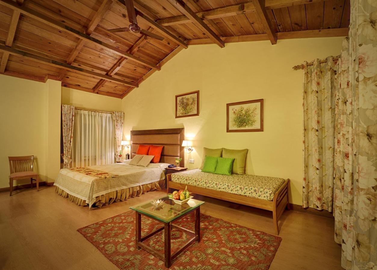 The Lake Resort Naukuchiatal Exteriör bild